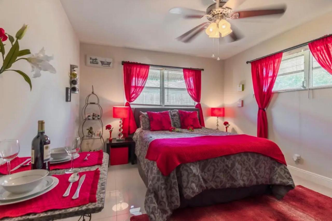 Sherry'S Place Home & Apartments Dania Beach Esterno foto