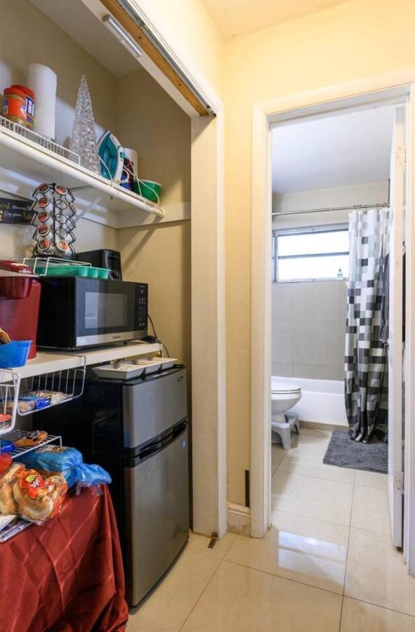 Sherry'S Place Home & Apartments Dania Beach Esterno foto
